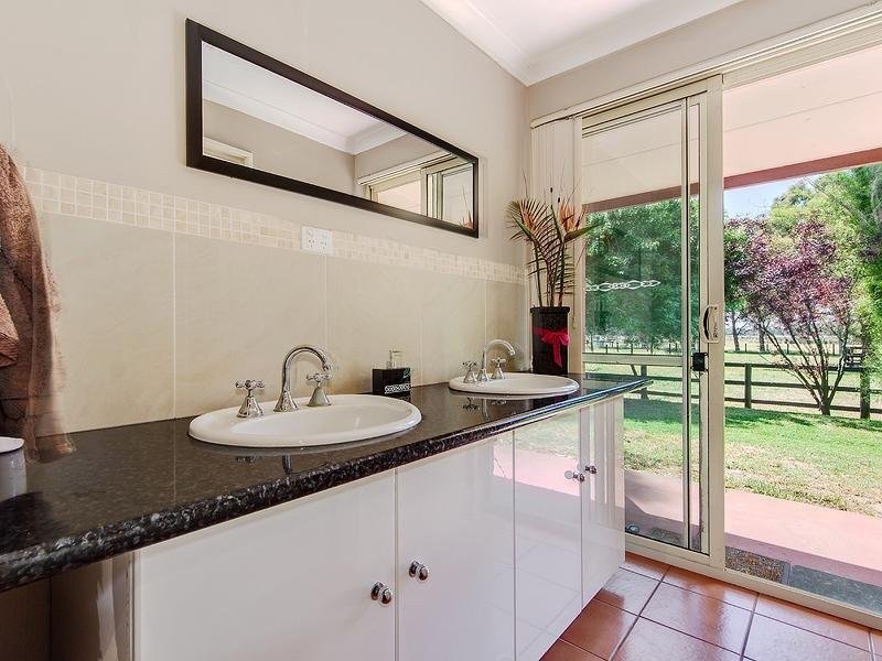 32 Windmill Avenue, Serpentine WA 6125