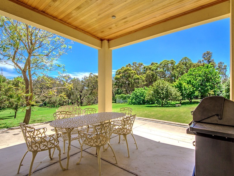 125 Connell Ave, Martin WA 6110