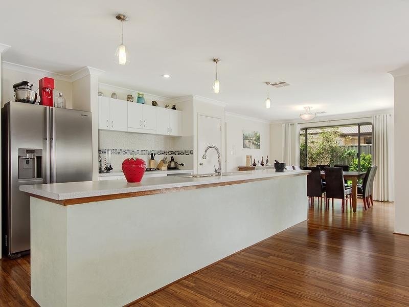 5 Rubery Way, Byford WA 6122