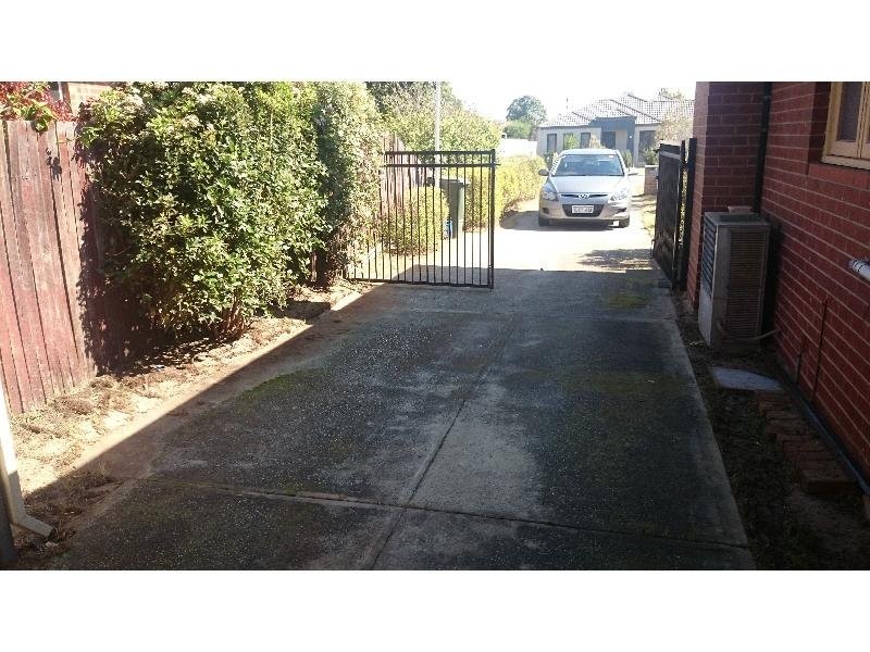 15 Ticehurst Way, Balga WA 6061