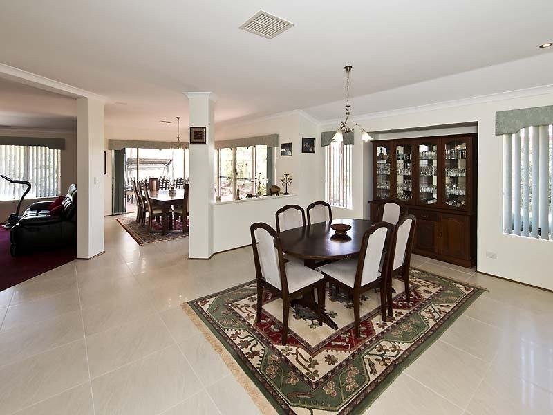 11 Hogan Place, Southern River WA 6110