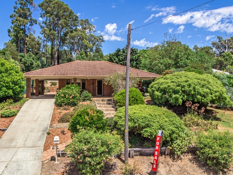 2 Harris Place, Jarrahdale WA 6124