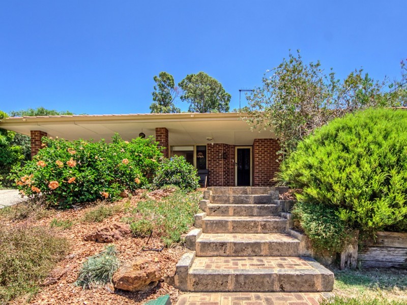 2 Harris Place, Jarrahdale WA 6124