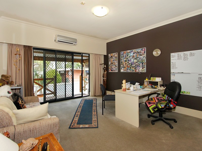 11 Passmore Street, Southern River WA 6110