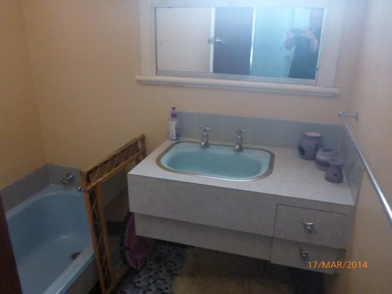 33 Fifth Road, Armadale WA 6112