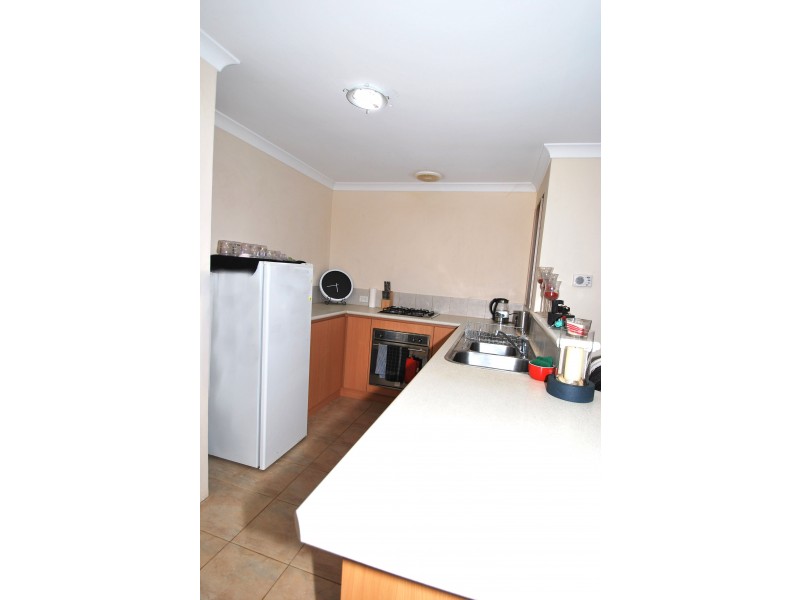 4/40 Dale, Armadale WA 6112