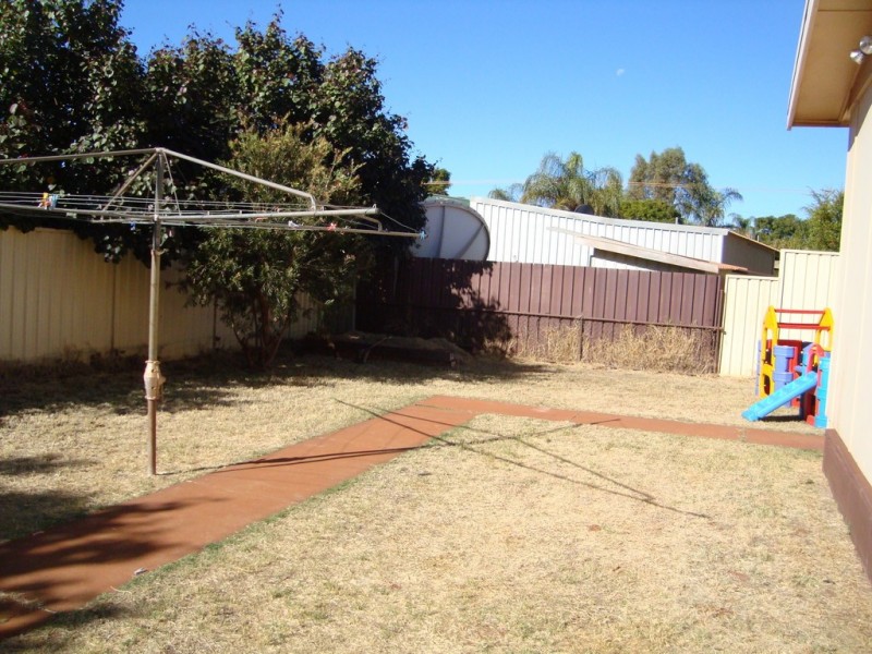 16 Windamarra Dve, Newman WA 6753