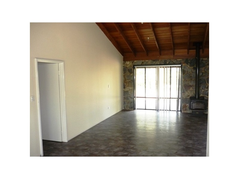 143 Casurina Rd, Oldbury WA 6121