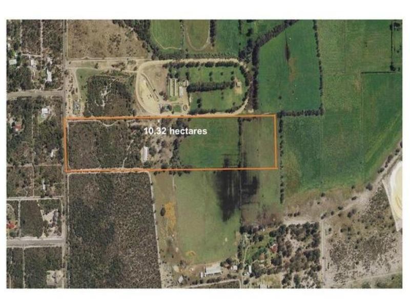 143 Casurina Rd, Oldbury WA 6121