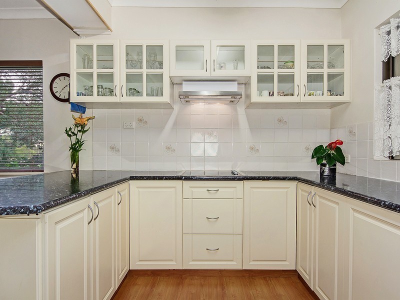 19 Bernborough way, Darling Downs WA 6122