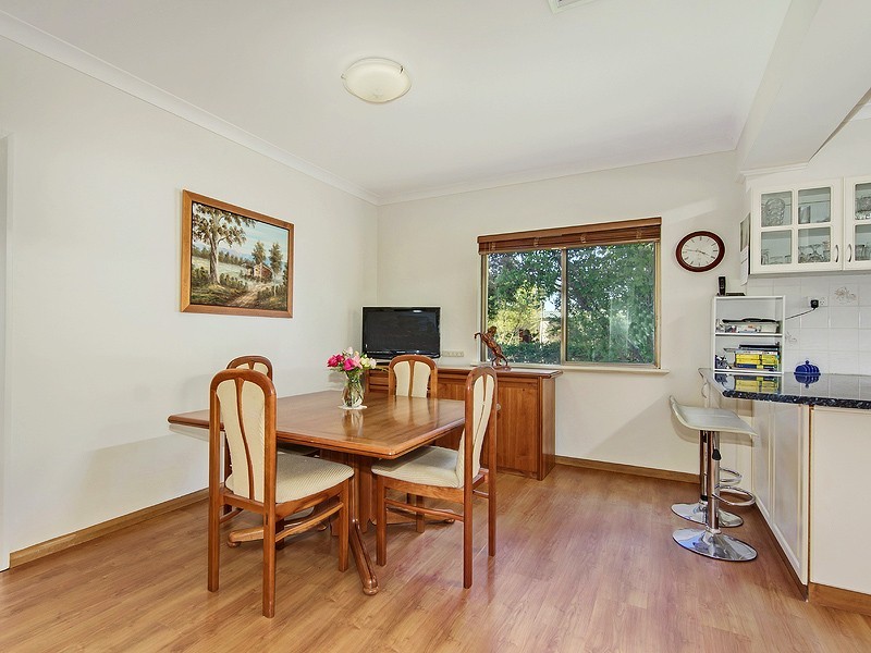 19 Bernborough way, Darling Downs WA 6122