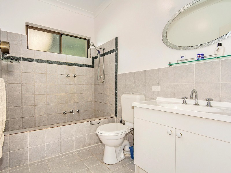 19 Bernborough way, Darling Downs WA 6122