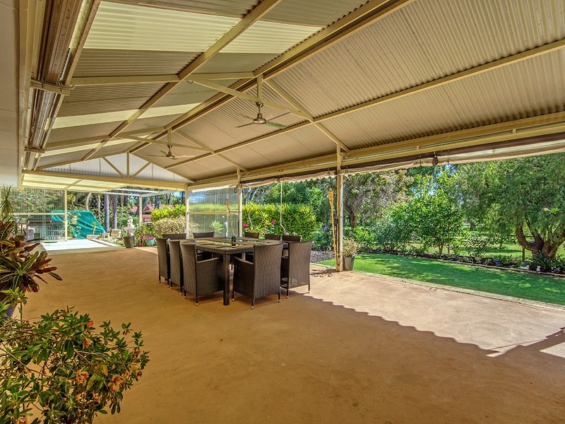 19 Bernborough way, Darling Downs WA 6122