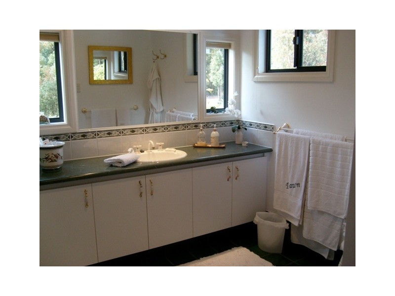 30 Powderbark Close, Jarrahdale WA 6124