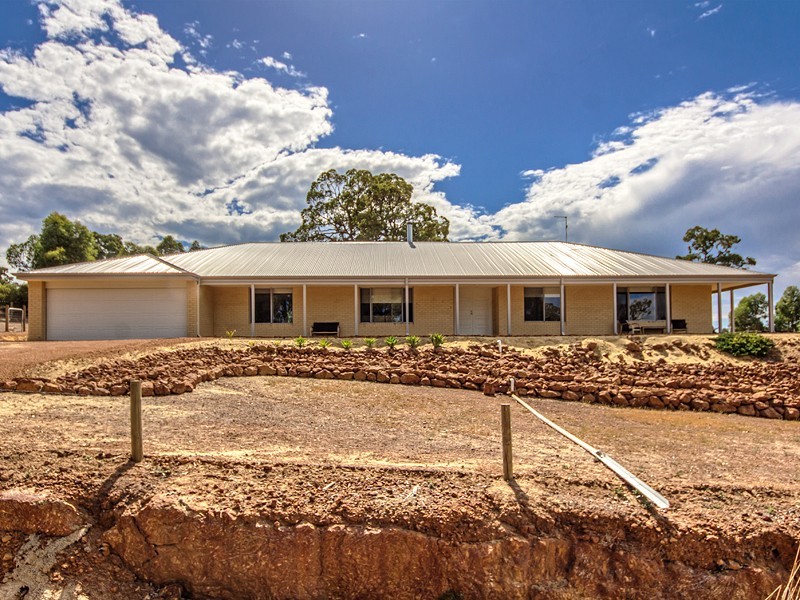 36 Coral Vine Loop, Jarrahdale WA 6124