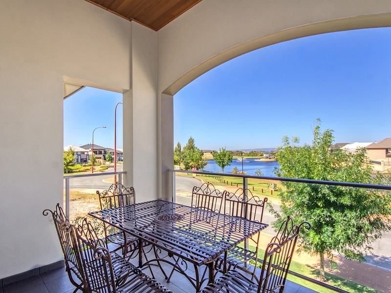 234 Castlewood Parkway, Southern River WA 6110