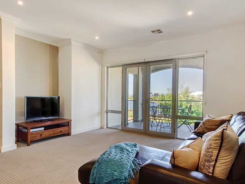 234 Castlewood Parkway, Southern River WA 6110