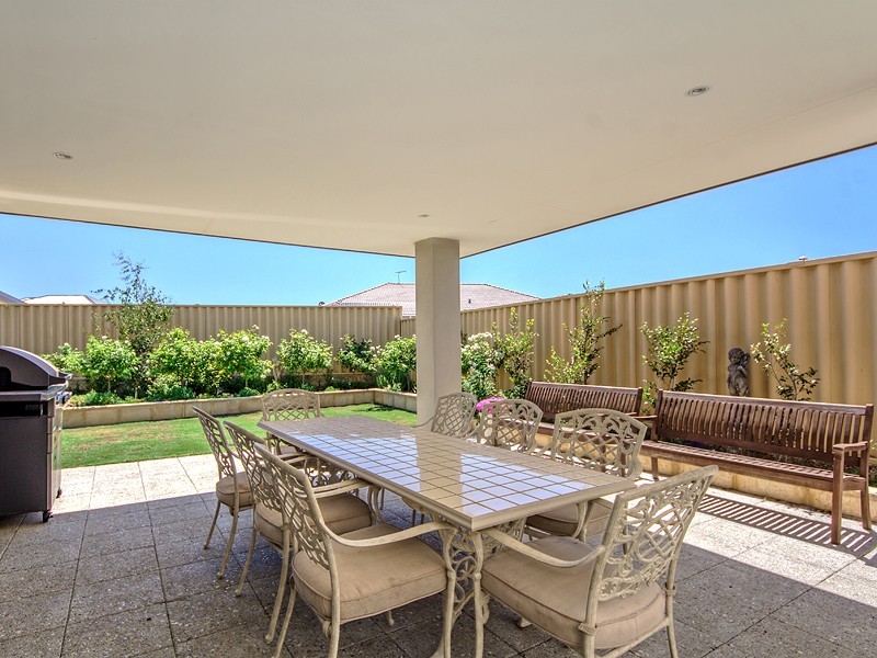 234 Castlewood Parkway, Southern River WA 6110