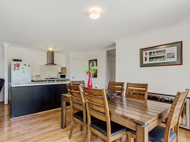 20 Saintly Turn, Byford WA 6122