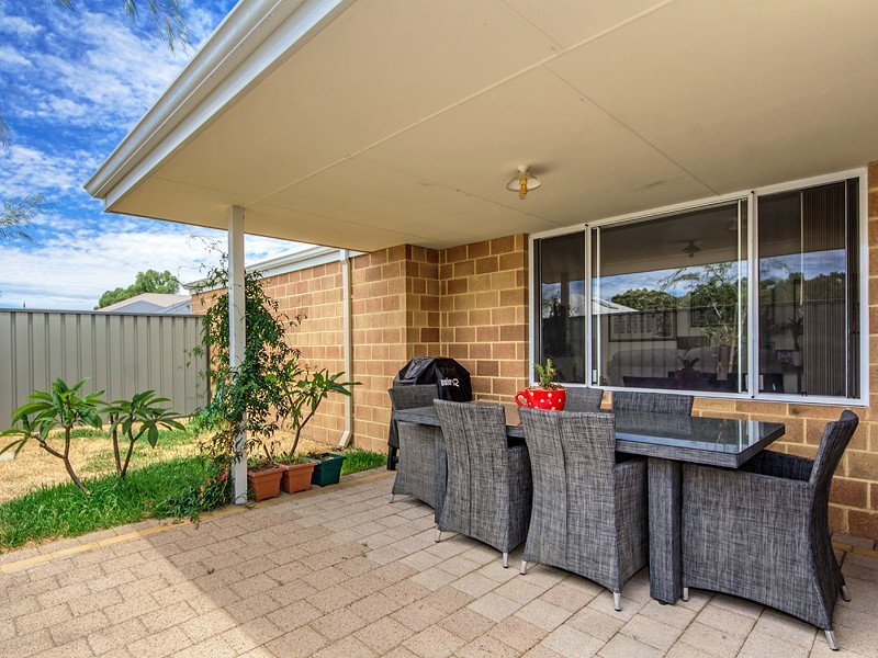 20 Saintly Turn, Byford WA 6122