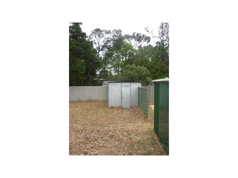 33 O’Sullivan Drive, Camillo WA 6111