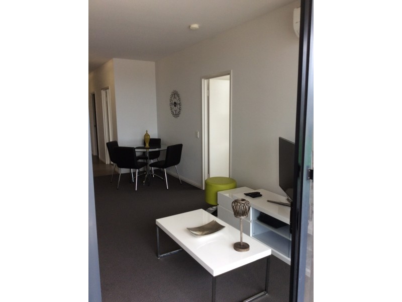 25/20 Signal Terrace, Cockburn Central WA 6164