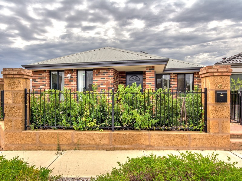 12 Newhaven Parade, Byford WA 6122