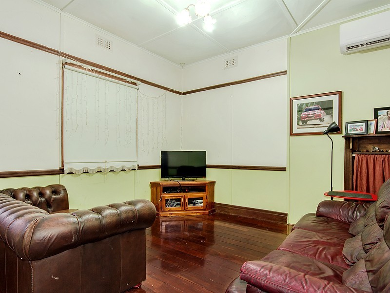 100 Lowlands Road, Mardella WA 6125