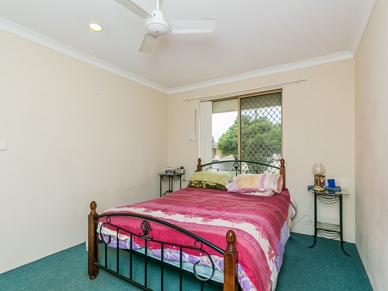 25 Lemon Grove, Seville Grove WA 6112