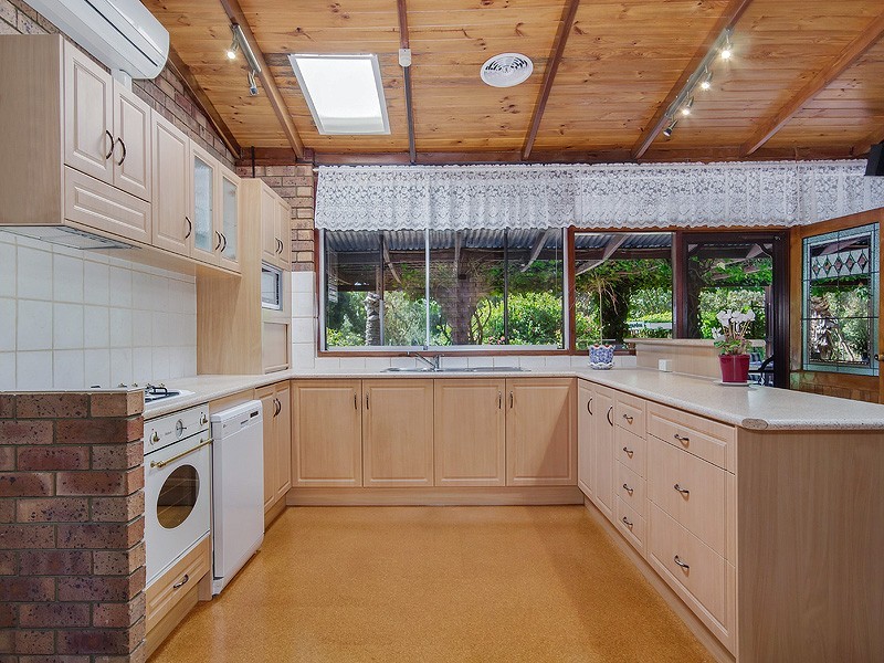 2 Absolon Street, Mundijong WA 6123