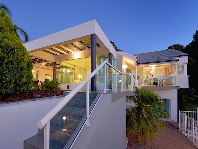 17 Rushton Tce, Mount Nasura WA 6112