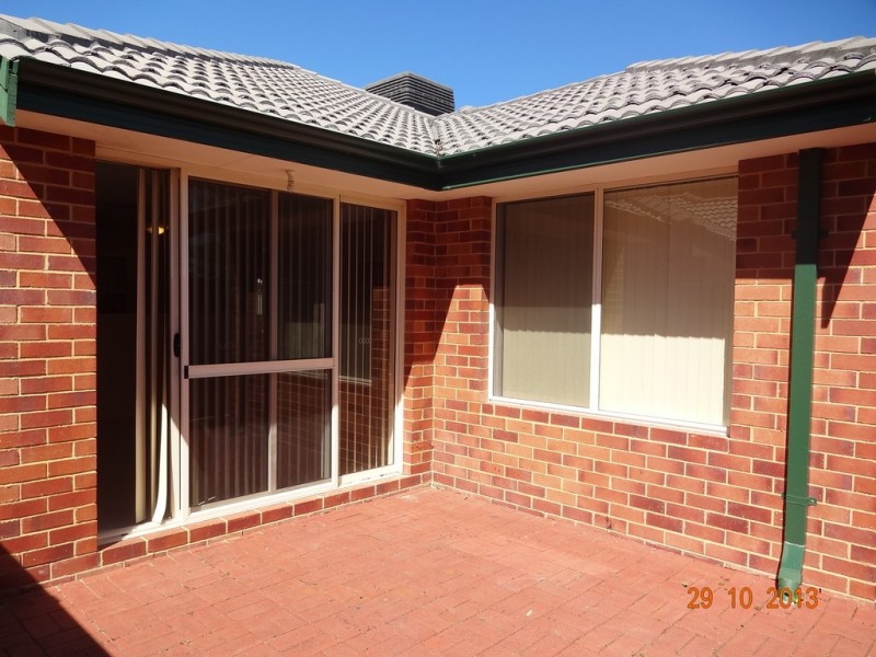 9/405 Railway Ave, Armadale WA 6112