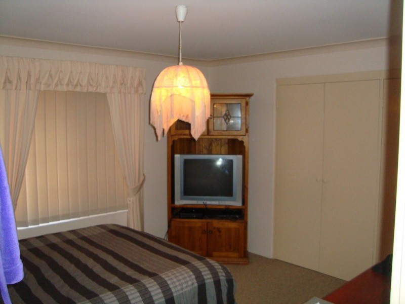 304a Streich, Armadale WA 6112