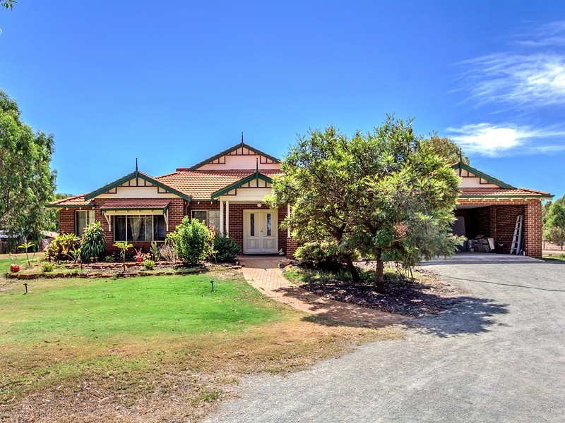 232 Randell Road, Mardella WA 6125