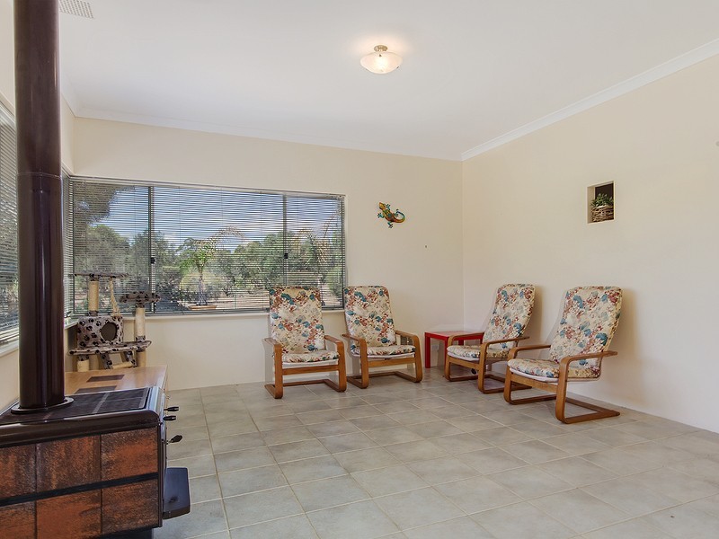 232 Randell Road, Mardella WA 6125