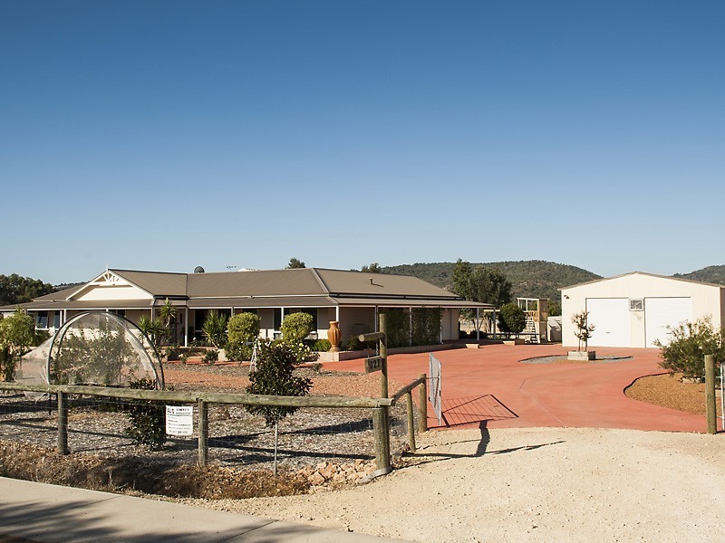 127 Lefroy Street, Serpentine WA 6125