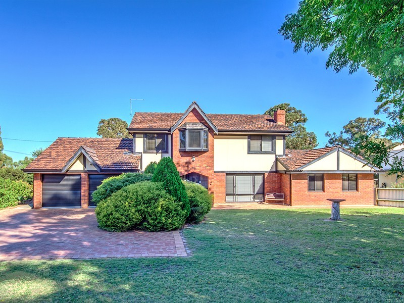 2 Mitchell Street, Wungong WA 6112