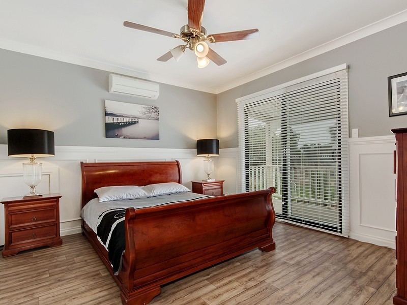 72 Country Drive, Oakford WA 6121