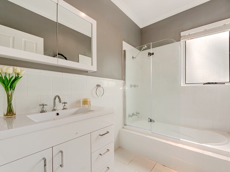 72 Country Drive, Oakford WA 6121