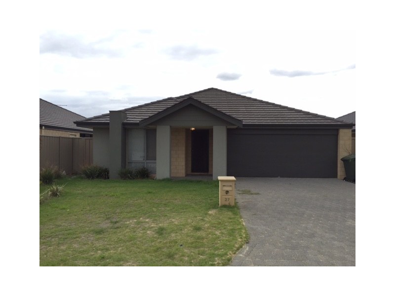 27 Chiltern Avenue, Brookdale WA 6112