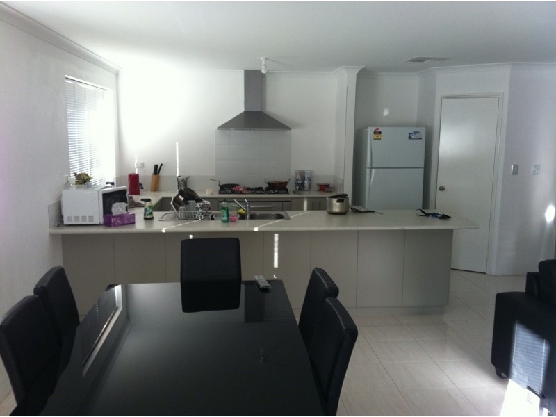 16 Datchet Turn, Bertram WA 6167