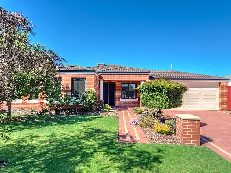 69 Welbeck Road, Canning Vale WA 6155