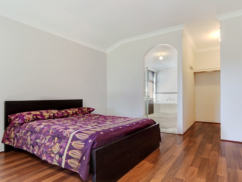 69 Welbeck Road, Canning Vale WA 6155