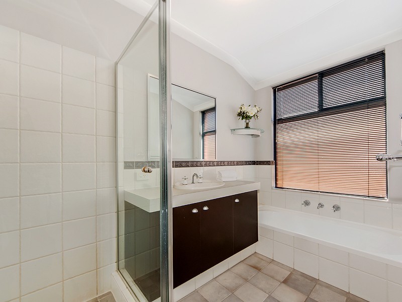 69 Welbeck Road, Canning Vale WA 6155