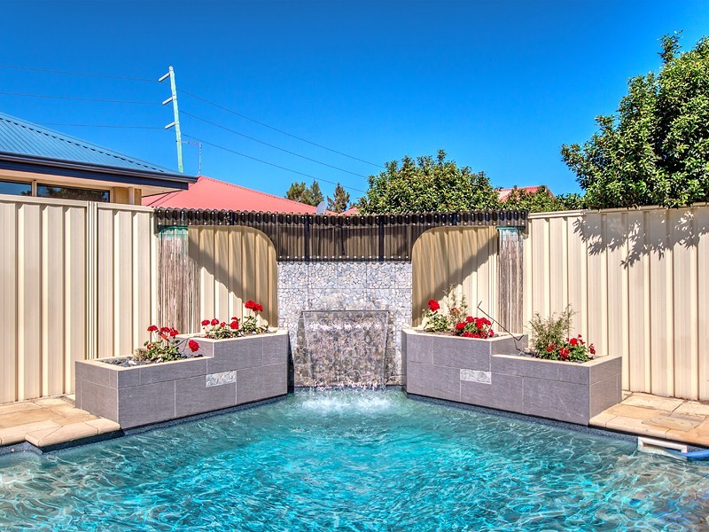 69 Welbeck Road, Canning Vale WA 6155