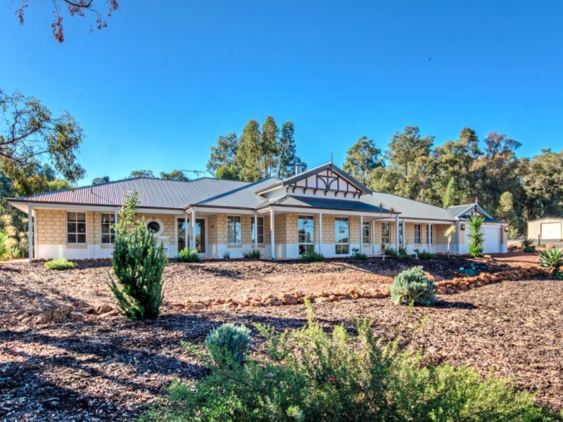 62 Coral Vine Loop, Jarrahdale WA 6124