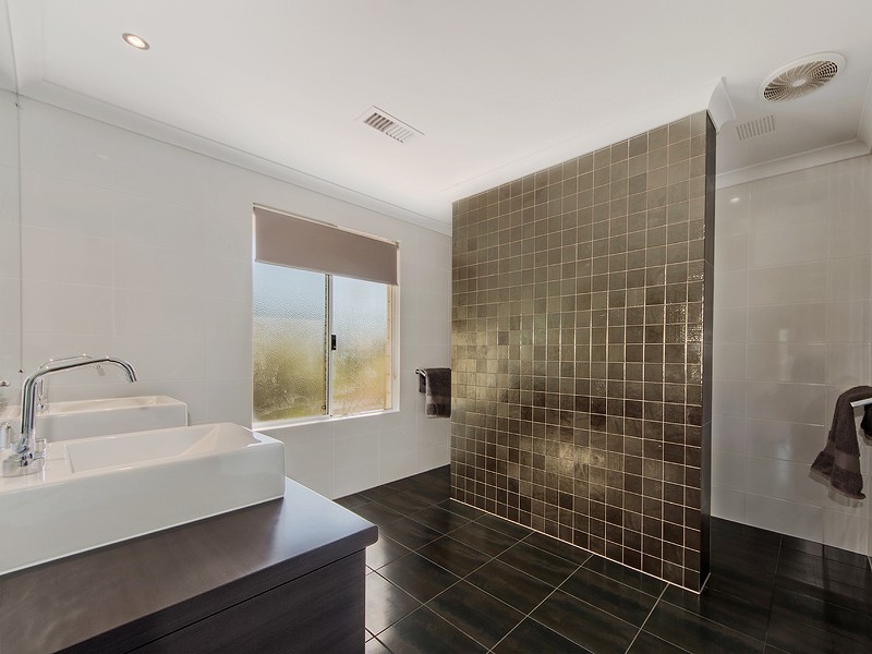 62 Coral Vine Loop, Jarrahdale WA 6124