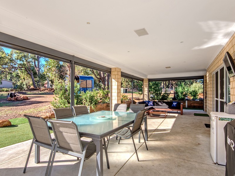 62 Coral Vine Loop, Jarrahdale WA 6124