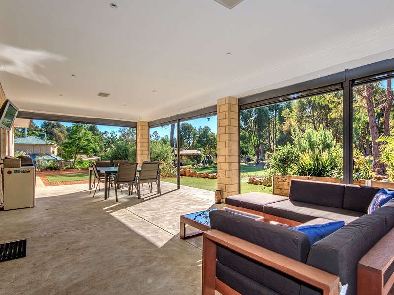 62 Coral Vine Loop, Jarrahdale WA 6124