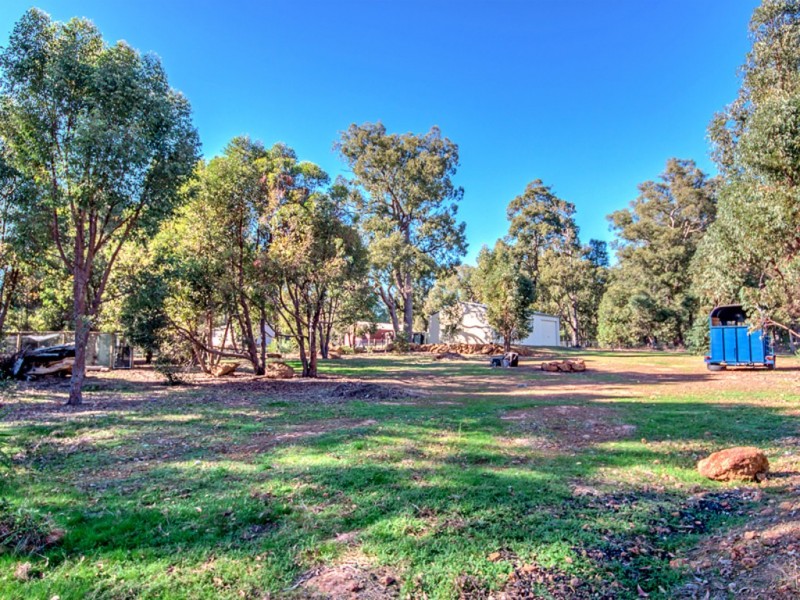62 Coral Vine Loop, Jarrahdale WA 6124